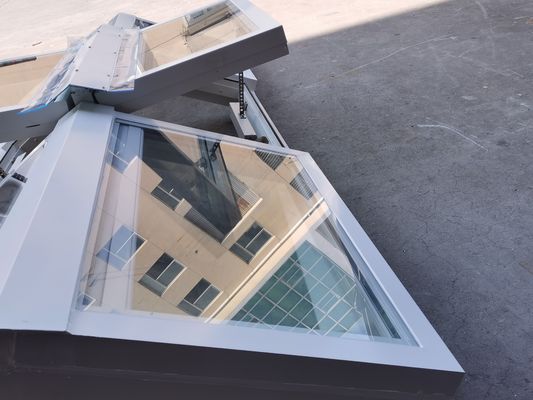 Modern Design Roof Retractable Automatic Awning Tempered Glass Skylight
