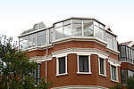 Enjoy the Outdoors in Comfort with Sunroom Glass House Aluminum Alloy Material Frame