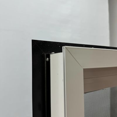 Black and White American Casement Window with Aluminum Alloy Frame Customizable OEM