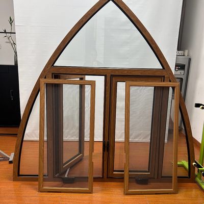 Good Sealing Europe Style Casement Window with Heat Insulation and Customized Size